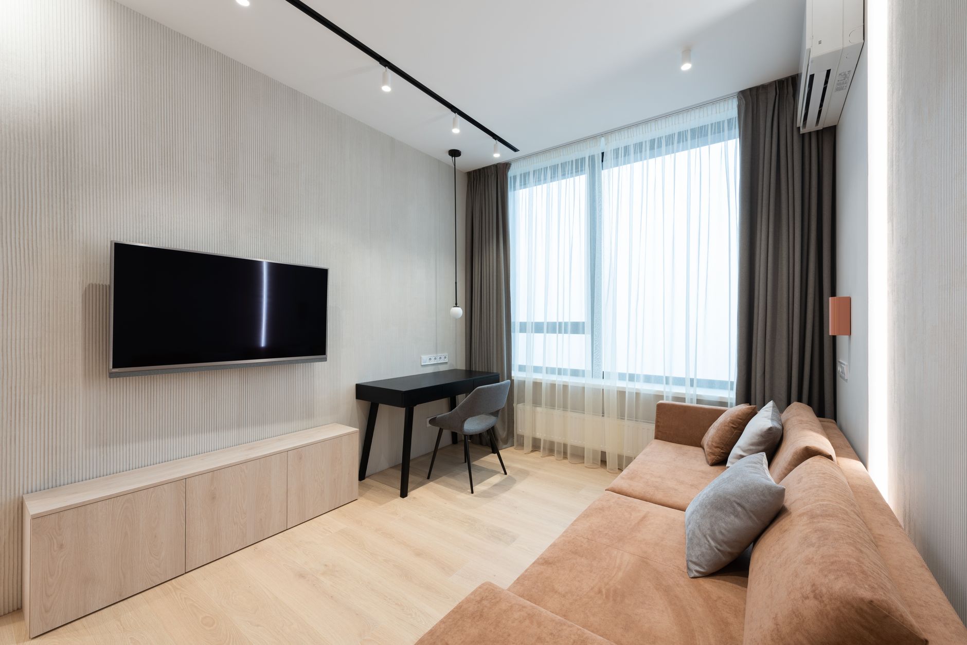 Corporate Apartments in Stockholm vs Serviced Hotels: What Works Best for Business Teams