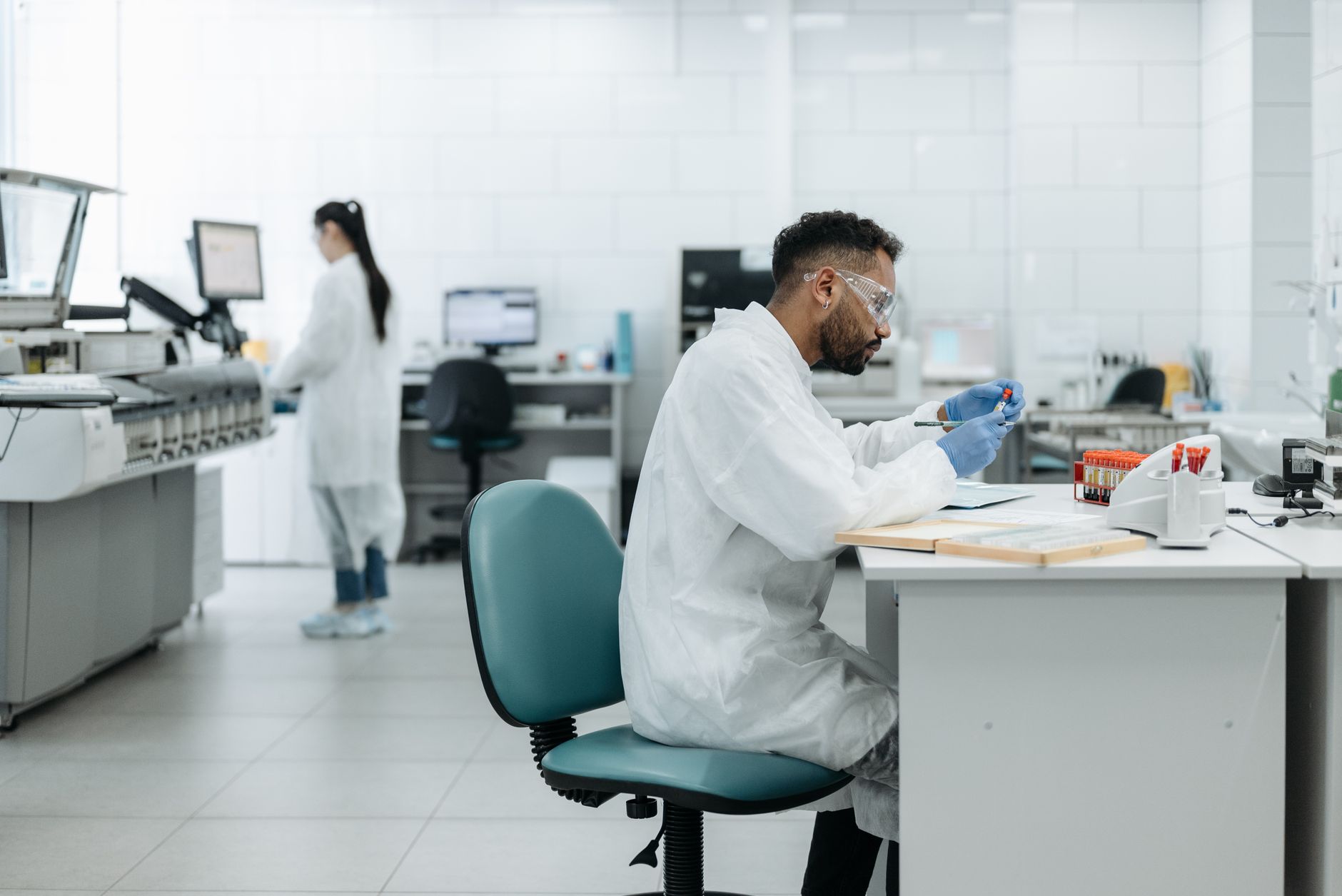 Företagslägenheter för life science i Stockholm – så löser du boendet för din personal