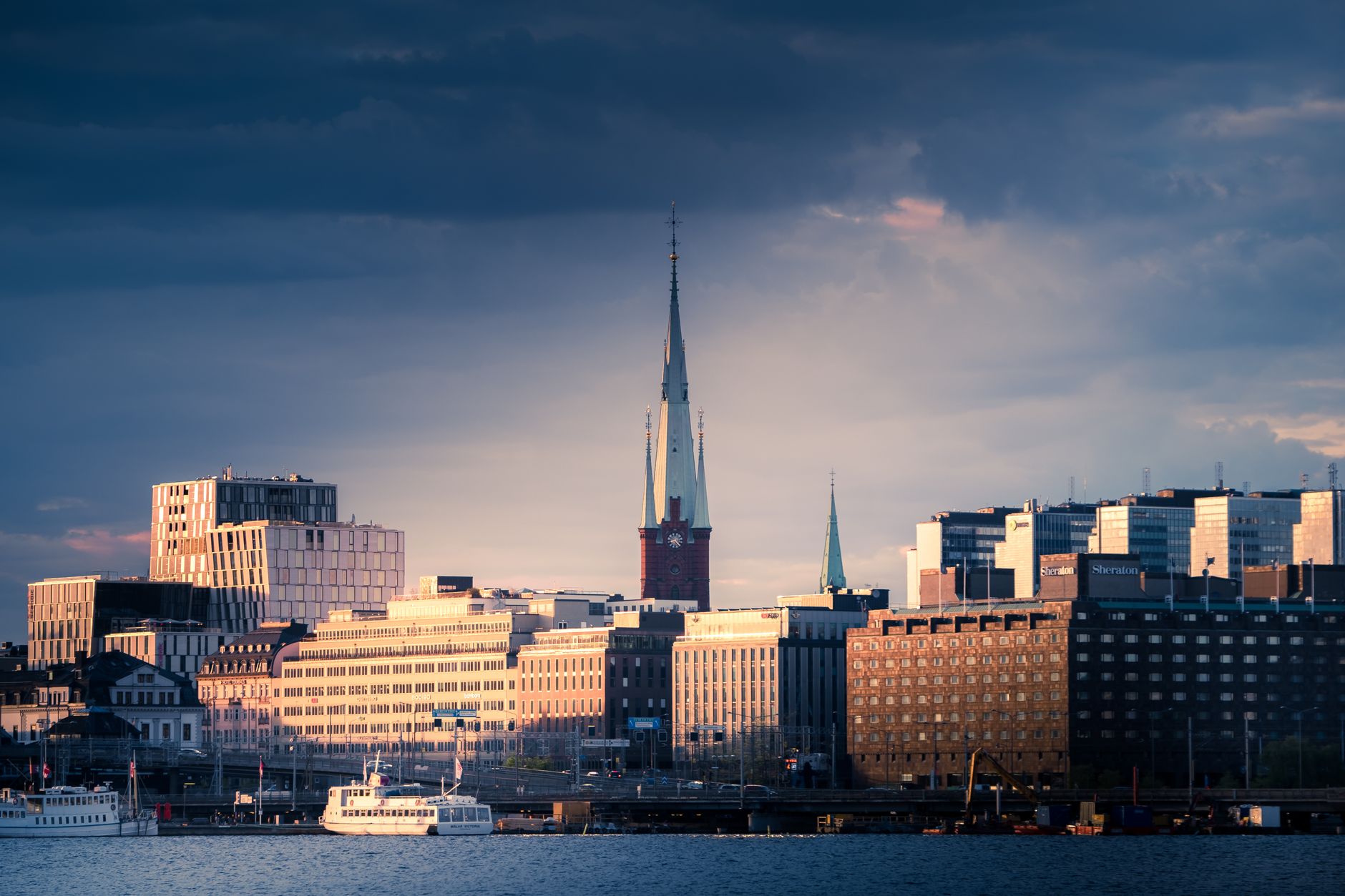 Hur hyr man ut till företag i Stockholm – steg för steg