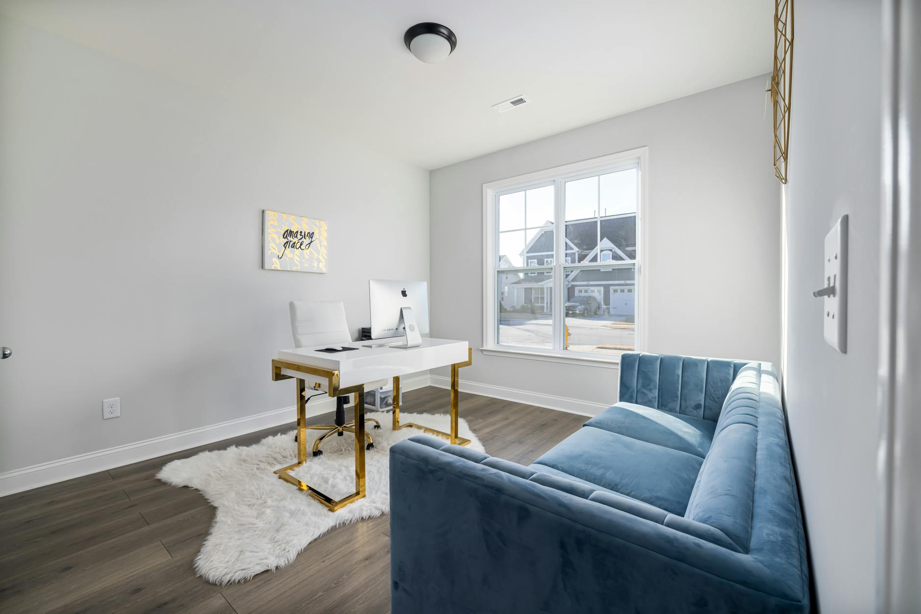 Six Month Staff Accommodation Amsterdam: Corporate Housing Solutions for Extended Assignments