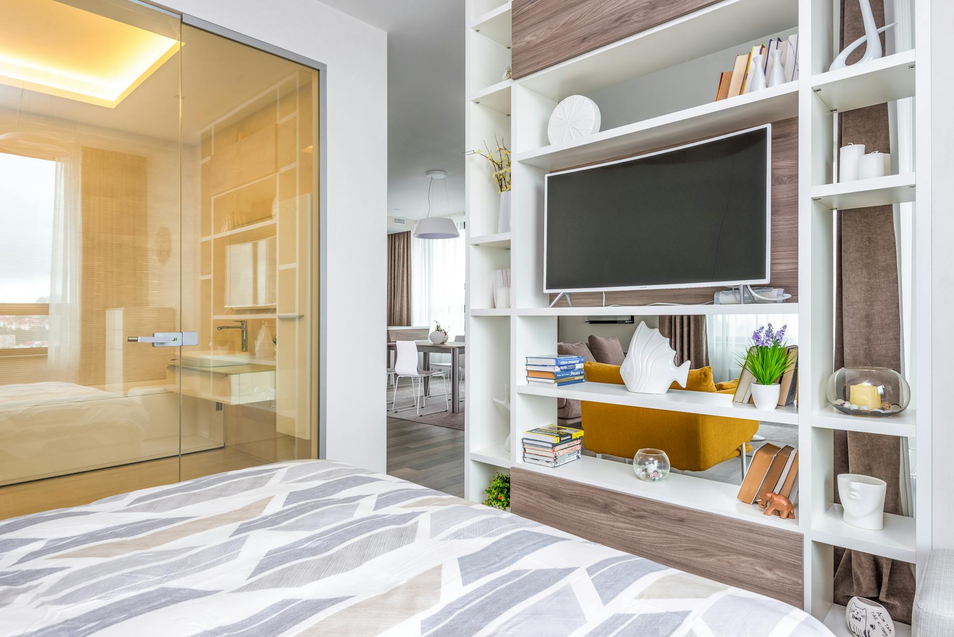 Vivienda corporativa vs hotel en España: ¿cuál conviene más a tu empresa?