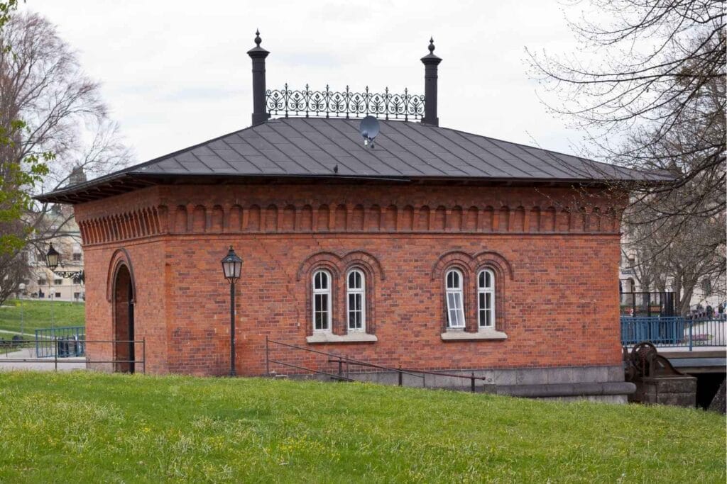 Looking to rent company house in Boden? Enjoy modern, fully furnished corporate housing for business stays with easy access