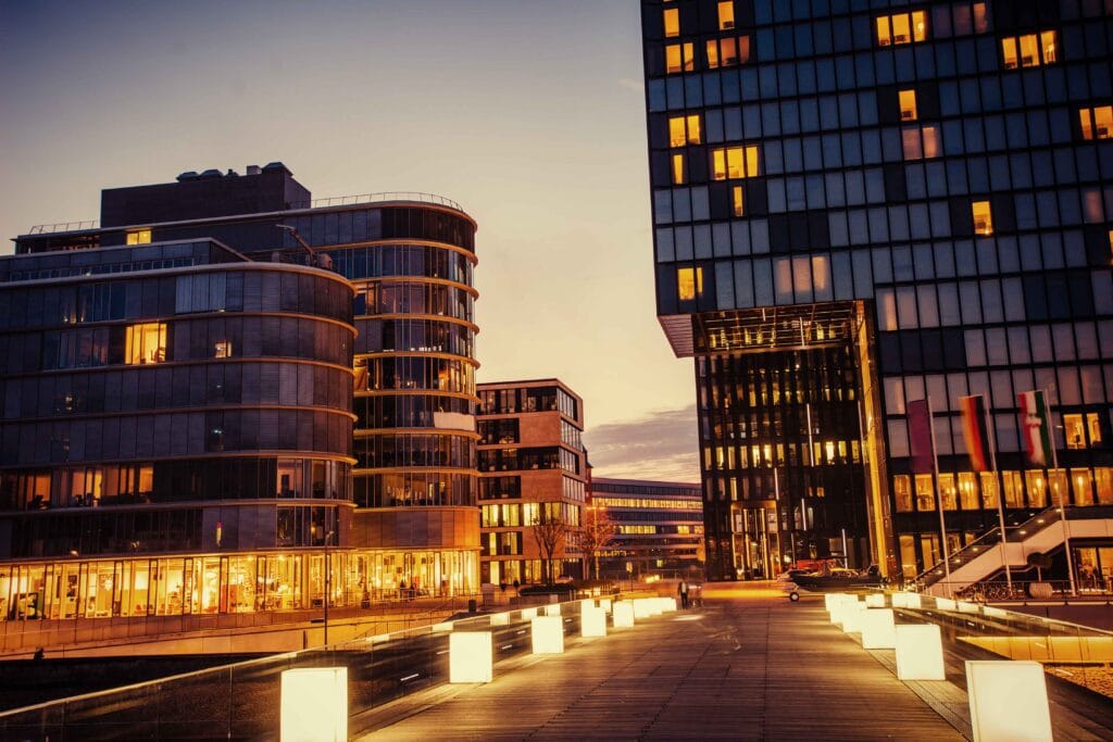 Top Benefits of Choosing Corporate Housing in Sweden for Business Travelers