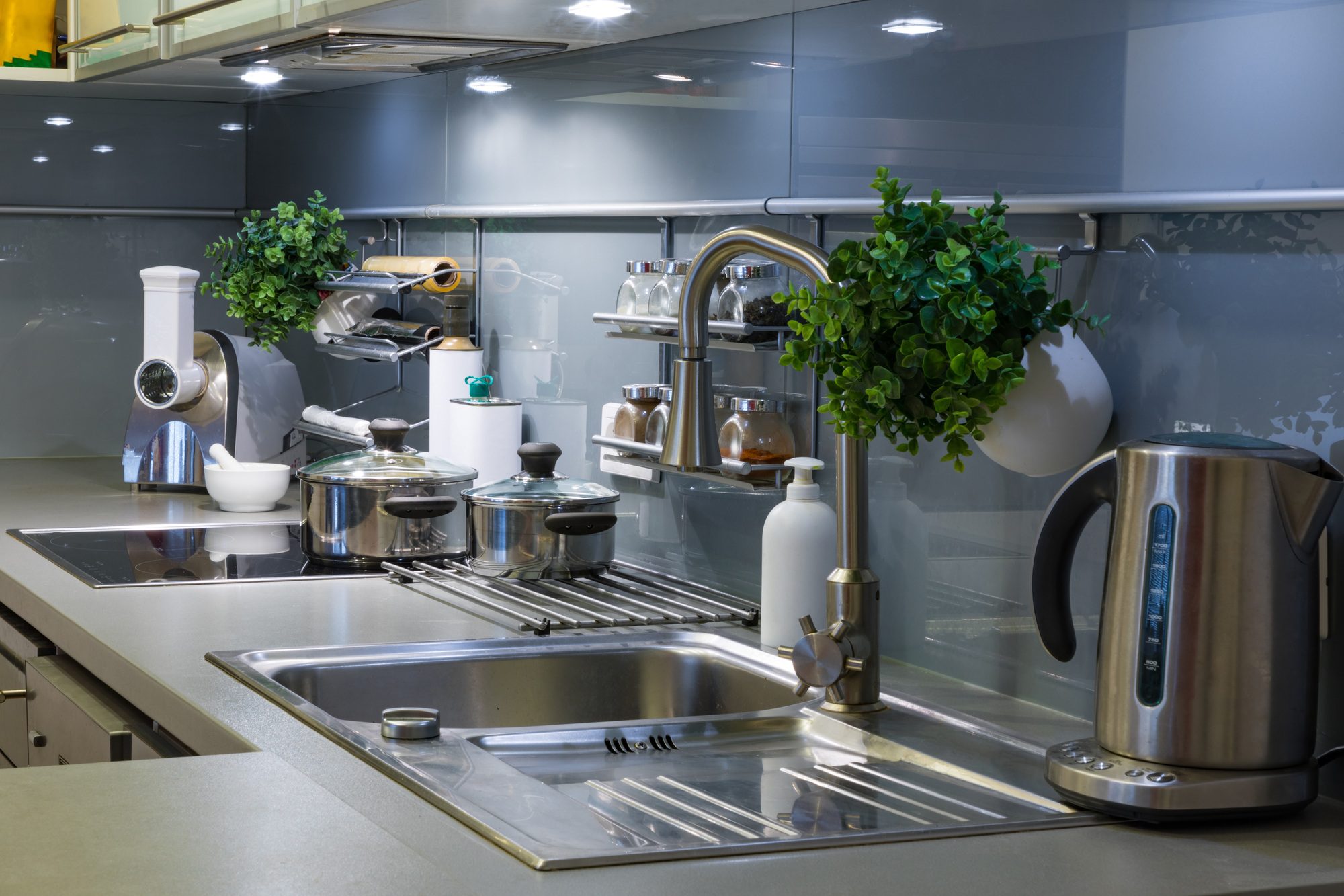Corporate Housing Etiquette: How to Treat Your Temporary Home Like a Pro