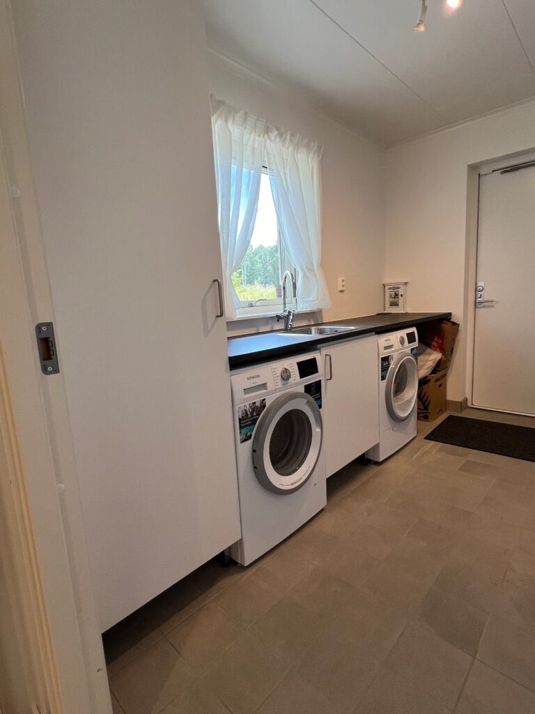 90ab90b3-125e-4040-87e0-f48fdde2a261