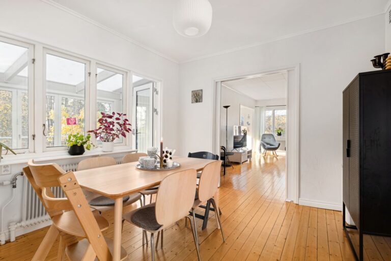 004022ebbe1cbd3304c800da657bfdc2d6f561f921e11af0279d8b98c1a2e5cb