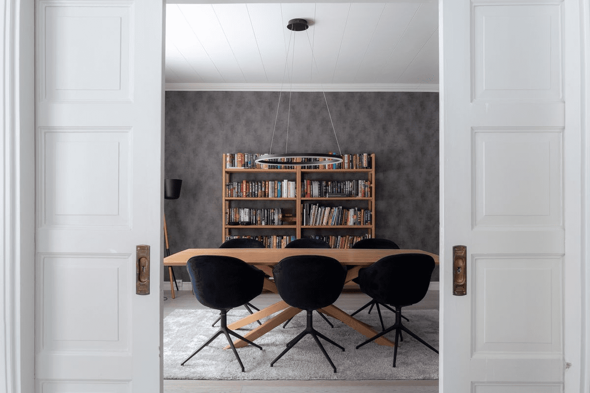 Husförmåner kan påverkas negativt om en fastighet står tom. Läs om riskerna, kostnaderna och hur du skyddar värdet på ditt hus