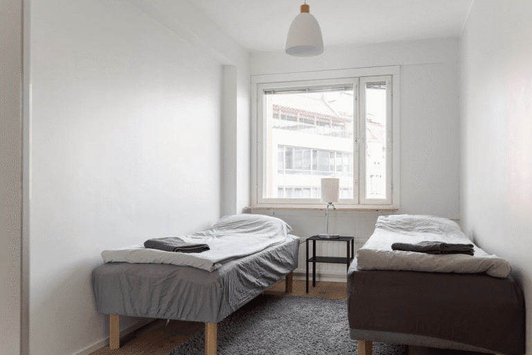 How Companies Cut 25–40% Housing Costs with Managed Corporate Homes