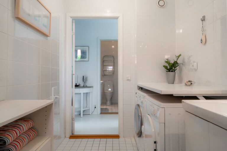 20381971be6022825c985ed3d6ac328479f4bde09f783a78286486d383295706