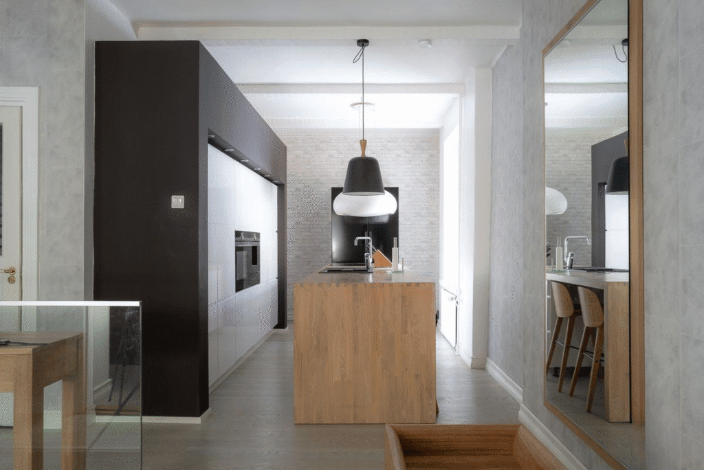 Find and manage quality housing for project teams across Sweden seamlessly. Rentaborg simplifies logistics so your team