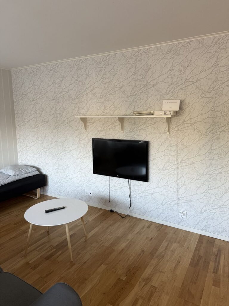 4d26cf81bcb257875e3b615eb036125ef96b7caf843166618929ec0e3e254ffc