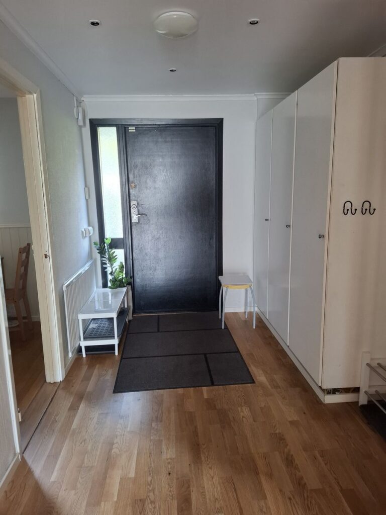 5b17d6b90ea22828a08fe3ff60c36e49fe3b98b7c728457adc58842d5a30e006