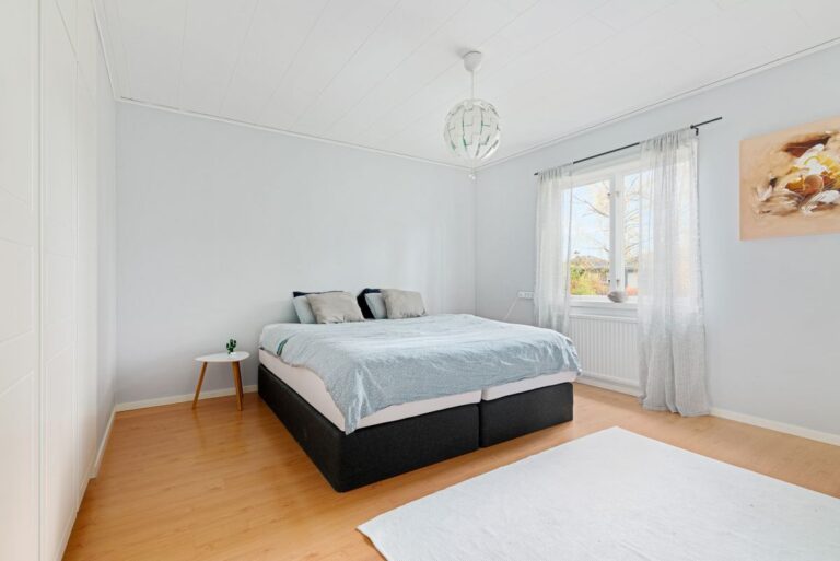 5c9f0ab7ca0dae14c75048e167773341c3f5cfd52ebeef7a9f6cf0f397999db0