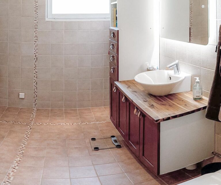 9a27872d15eee764aaa2c07ccde02d9feeac49d7af31eef0cea8f70976844085