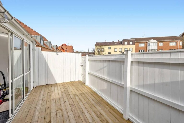 WhatsApp Image 2025-10-26 at 17.09