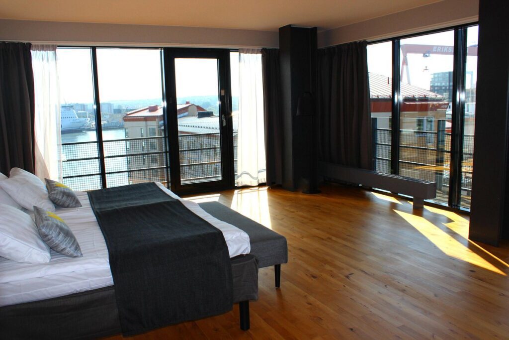 Företagsuthyrning växer i Sverige med moderna lösningar som ger trygghet, flexibilitet och effektiva sätt att hantera