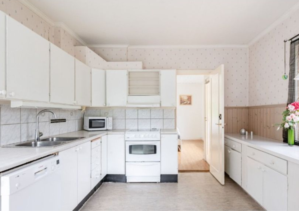 Looking for Corporate Apartments in Gothenburg? This complete expat guide covers pricing, best areas & furnished options