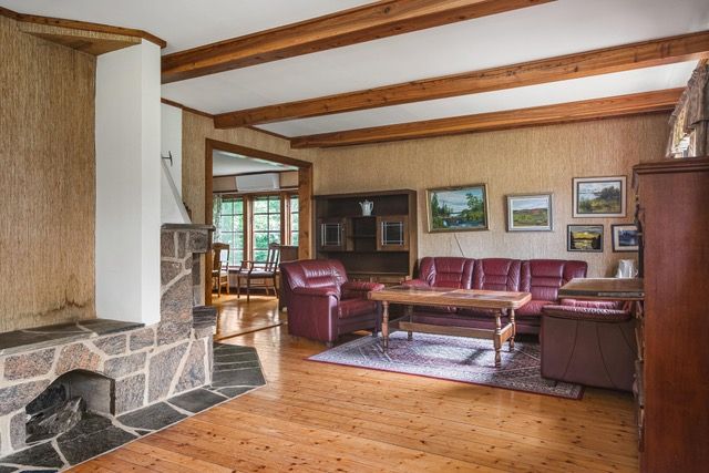 Book a fully furnished rental for business travel in Stockholm with modern amenities, flexible stays, and comfort designed