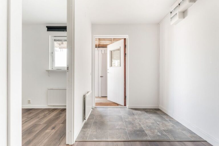 How to Live Cheap in Sweden: Housing, Budgeting, and Smart Rental Tips for 2026