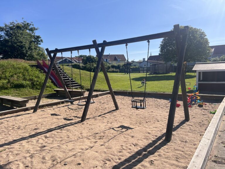 f977442fb4755293bc09b54a4c3941ecd27ebc8edc698511912187a1de10b00a