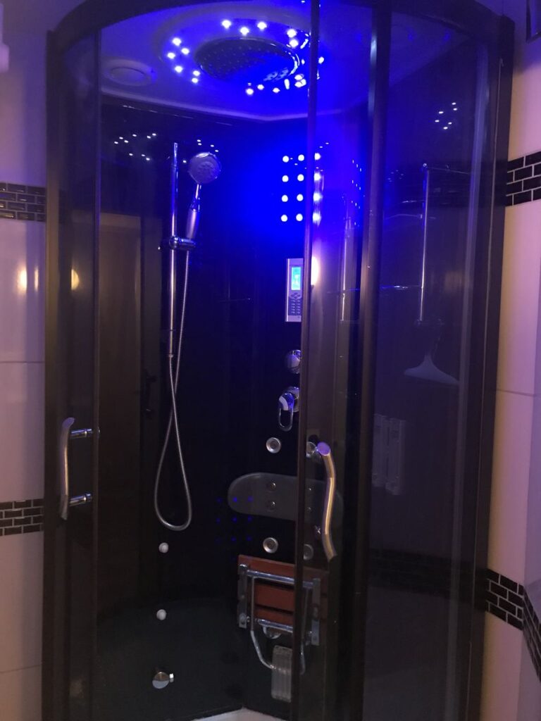 26ef55d591e2bdd21d9ce6ad868383533e3f2420d4a4a477485c27e968255909