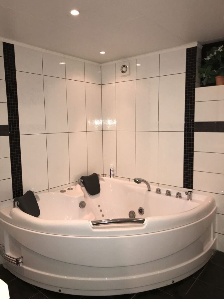 3304e231c1679867570223510c06fd72ffa48e239c355cd6e58f5eff8c83bf1e