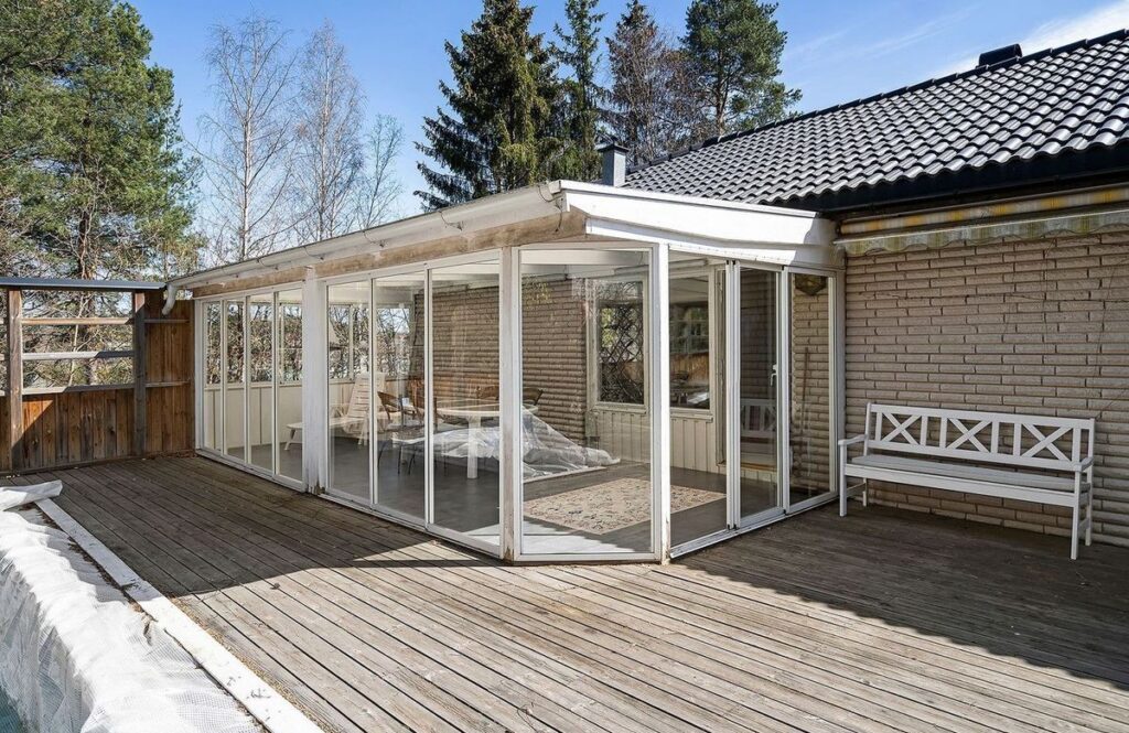 Are There Affordable Vacation Homes Available in Sweden for Expats?