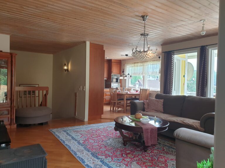 inbound7899070123448439682