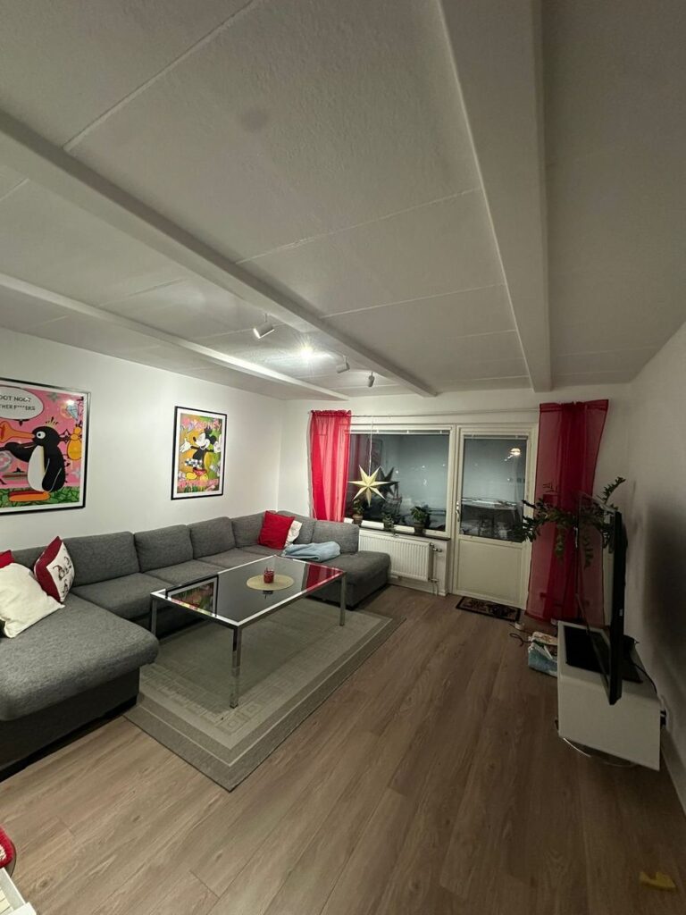 88e537ce97b5ac966afdc2dad2701272305b96445dafbeb1fabd01b09c9a9c9f