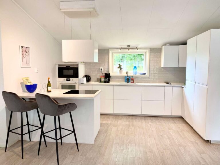 ae0cfbf521e12587e29350ec28437dd61499abc2fd12f85367c3b955efdce605