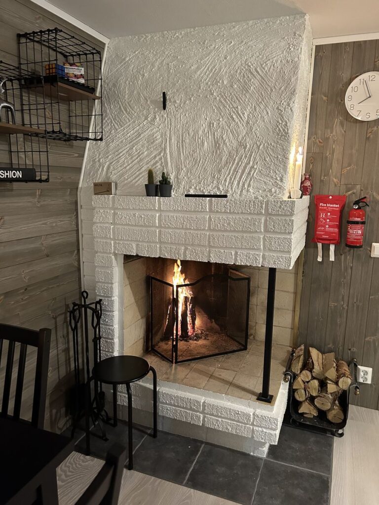 afcd1f785dfcb558a84d9731cd7e6428471c9c6feced344c6009d8de07725b95