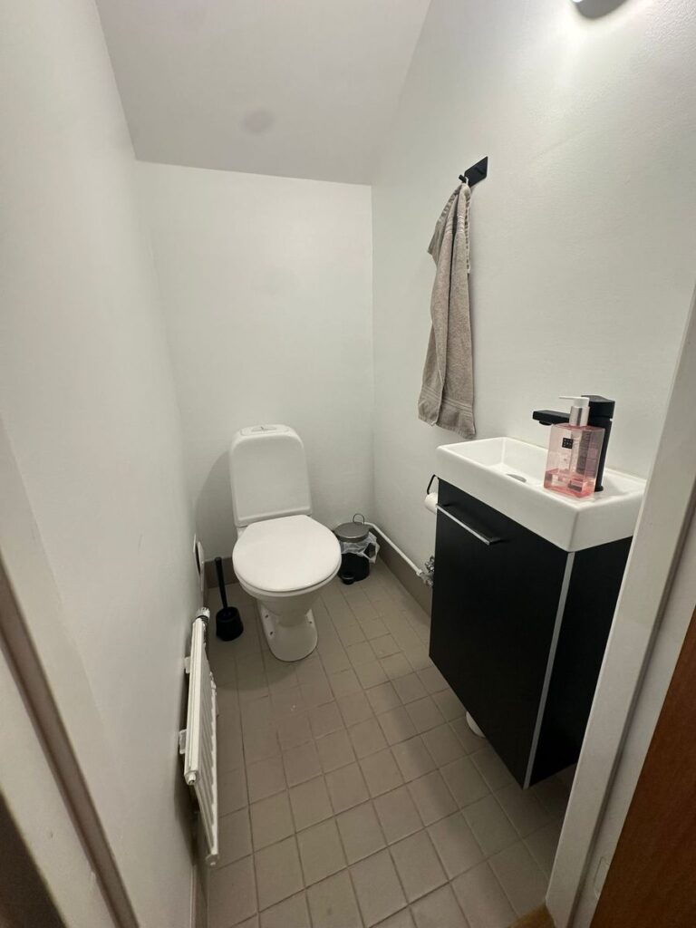 be6ccbab2a5041dfcbb3a14411f0b875b6f5d2b492066b8a87e82956c038e7a3