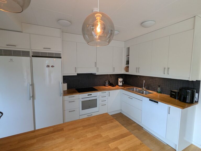 cbdd0b854e585372cc3505c6248826e7b045055cb964248710734f0af3d5c525