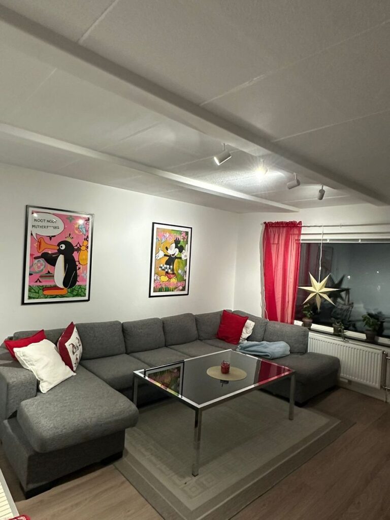 cc6400af910d3923a30d82d6fa8fda0777a42dca5c35b777da39a4cc5bb9f8a5