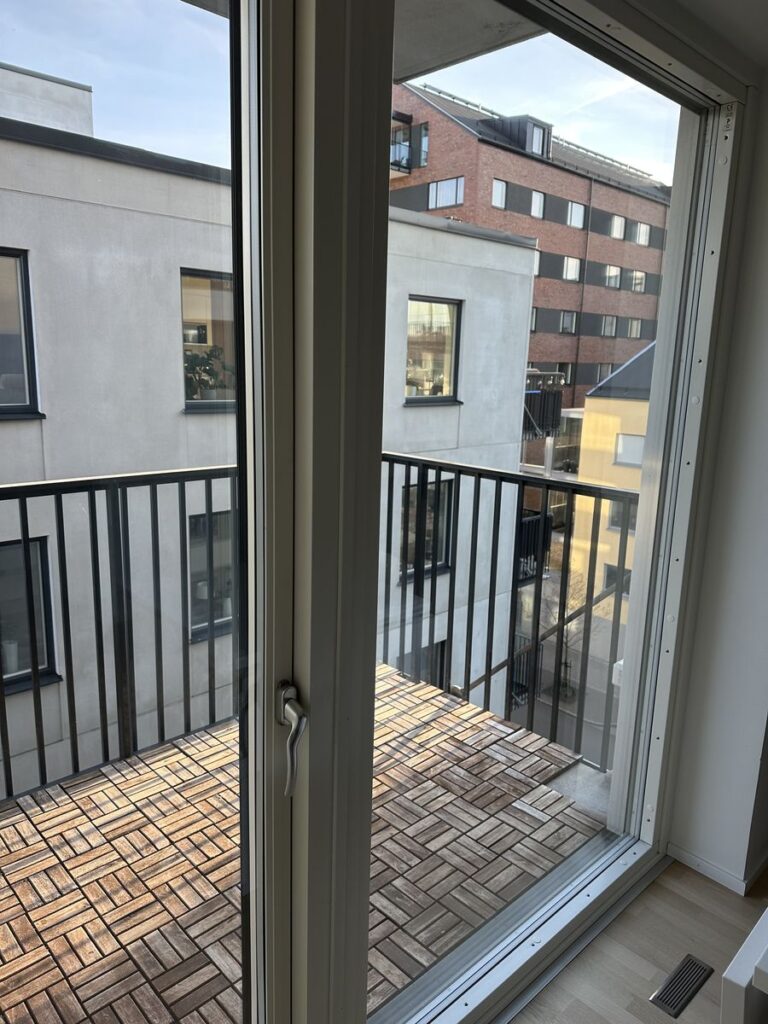 d5de6c06e00f5e4c10762e6c7bfba155bb929fb83b997b1e951531c3714c4dcd