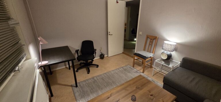 f387b635a2cf6d5892fdbac5b1b0dbf9d6da894279093e2a0f538182fe0fb2b9