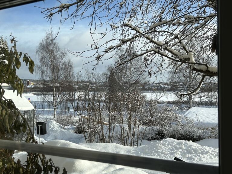 fcf430458a8c7556c6c6c30fee9bf18e7756280bdf228977a74bcb9fdfc92432