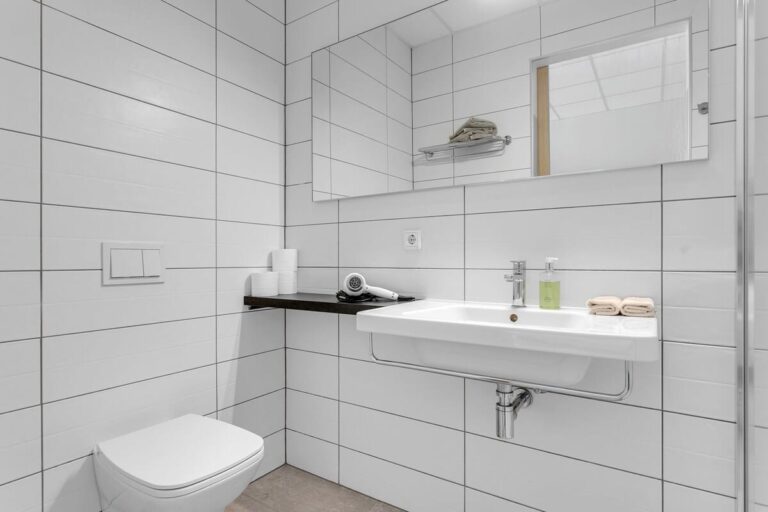 iuwx0benrk12op1nemqt