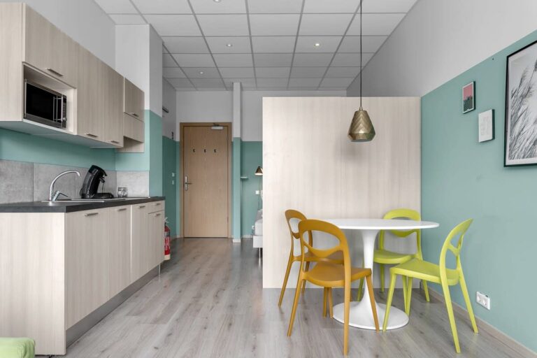 y90v75akc0u2paoyhy92