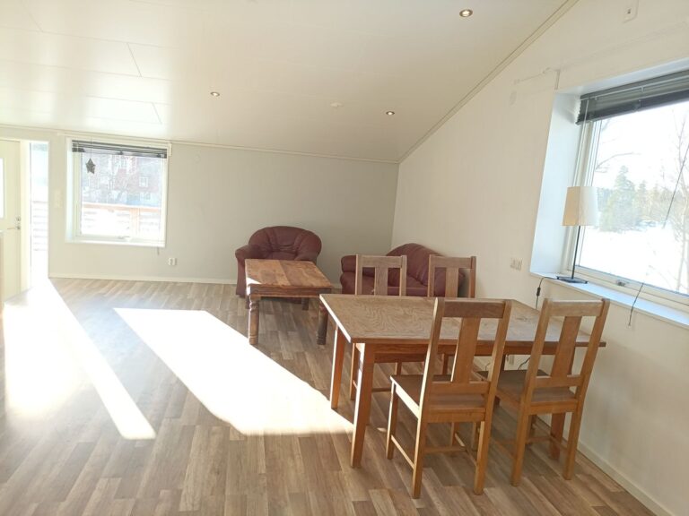 0db9a5ac3874b680193d82b58126a2277dc0f741a146b1a4bdfa071d73bdf6db