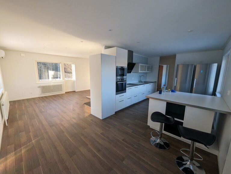 157fbec868a1ca868325039275eed4c33ca48938d3c7828f4678f452b4be69ba