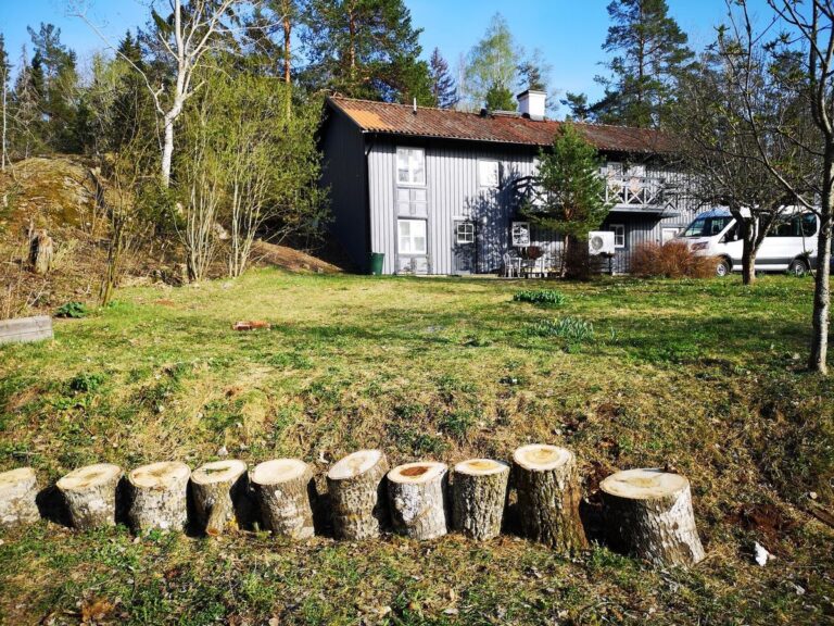 2e0dbde2379cd070ba883c4b085245ceedd68280c6e9d992ec098f24d7b590f4