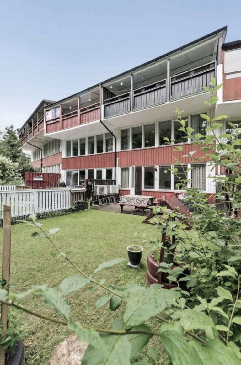 380968161fe0a37286f2984ad2284f339c4635db085ae4d9eafb0dad0ef1ed92