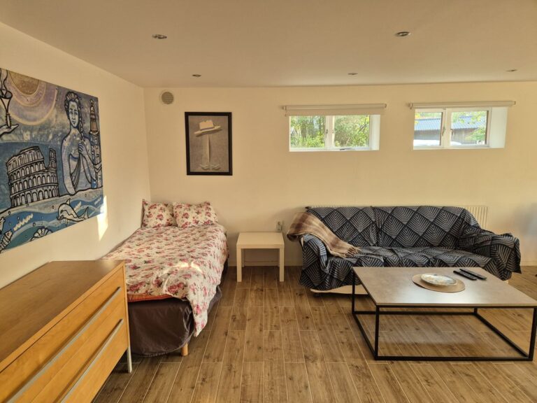 5dcbcffb06bf19b3abc0e4f21249a80a6f476a5073a7a23221a59aa052f8e877