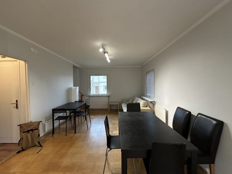 7257515aa197f13eecd856750e2a7d9eb4486f9491808bc718fd8c07a4ae7aac