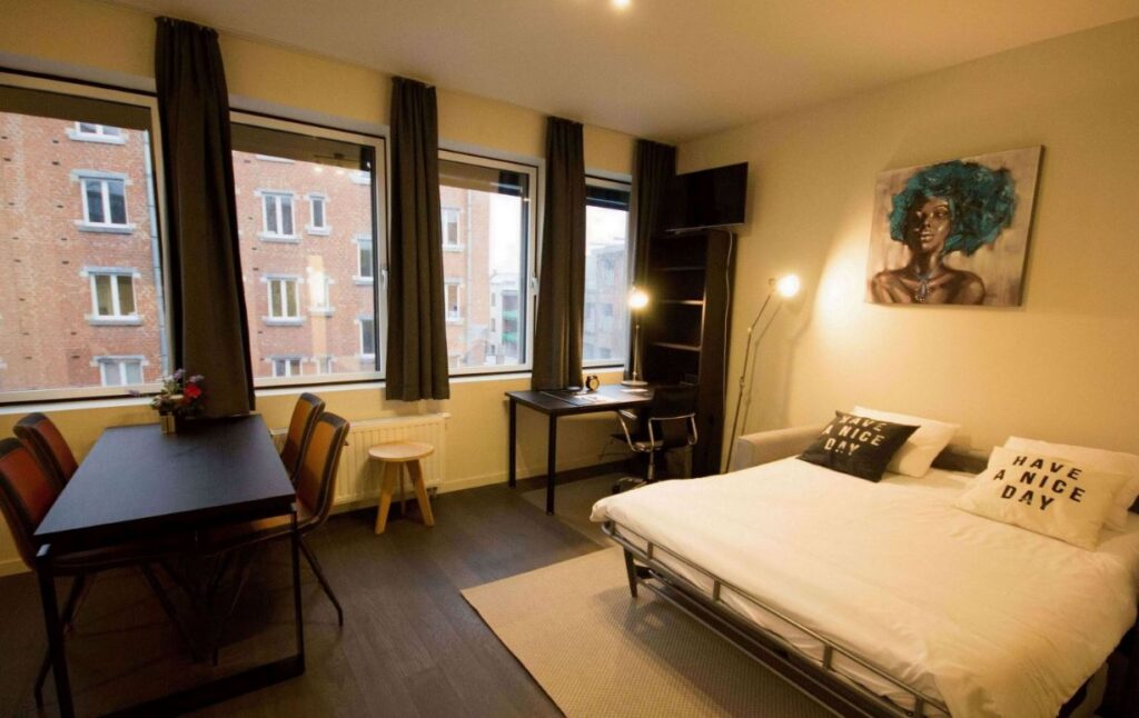 Book Executive Apartments Leuven for modern corporate housing with fully furnished spaces, ideal for comfort in Leuven.
