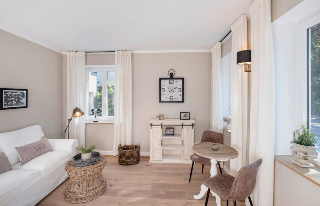 Book Stuttgart Corporate Housing for stylish, fully equipped business apartments. Perfect for travelers & easy access to city