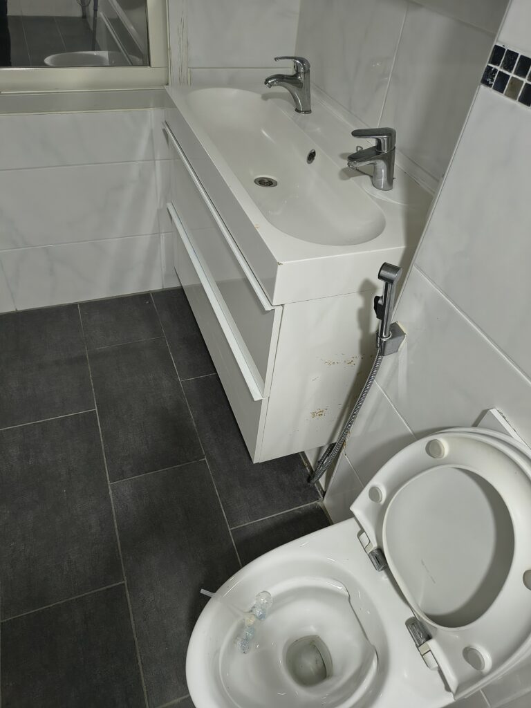 IMG_20250926_195519887_HDR