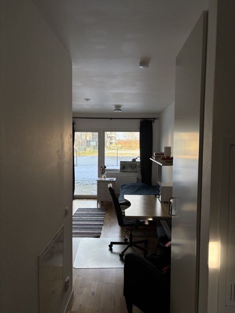 adb2ff5ebb302426c356f5abf43f905c3aaac047a2f8c175f49ff8ff58521f2f