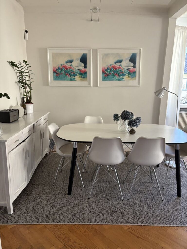 b5c94f9cd91de95fb0b81c7c1191f3762d0edf3d3913b04ec81b43b9c09021b9